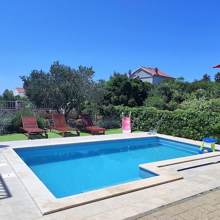 Holiday House Nena With Pool Vinišće Exteriér fotografie