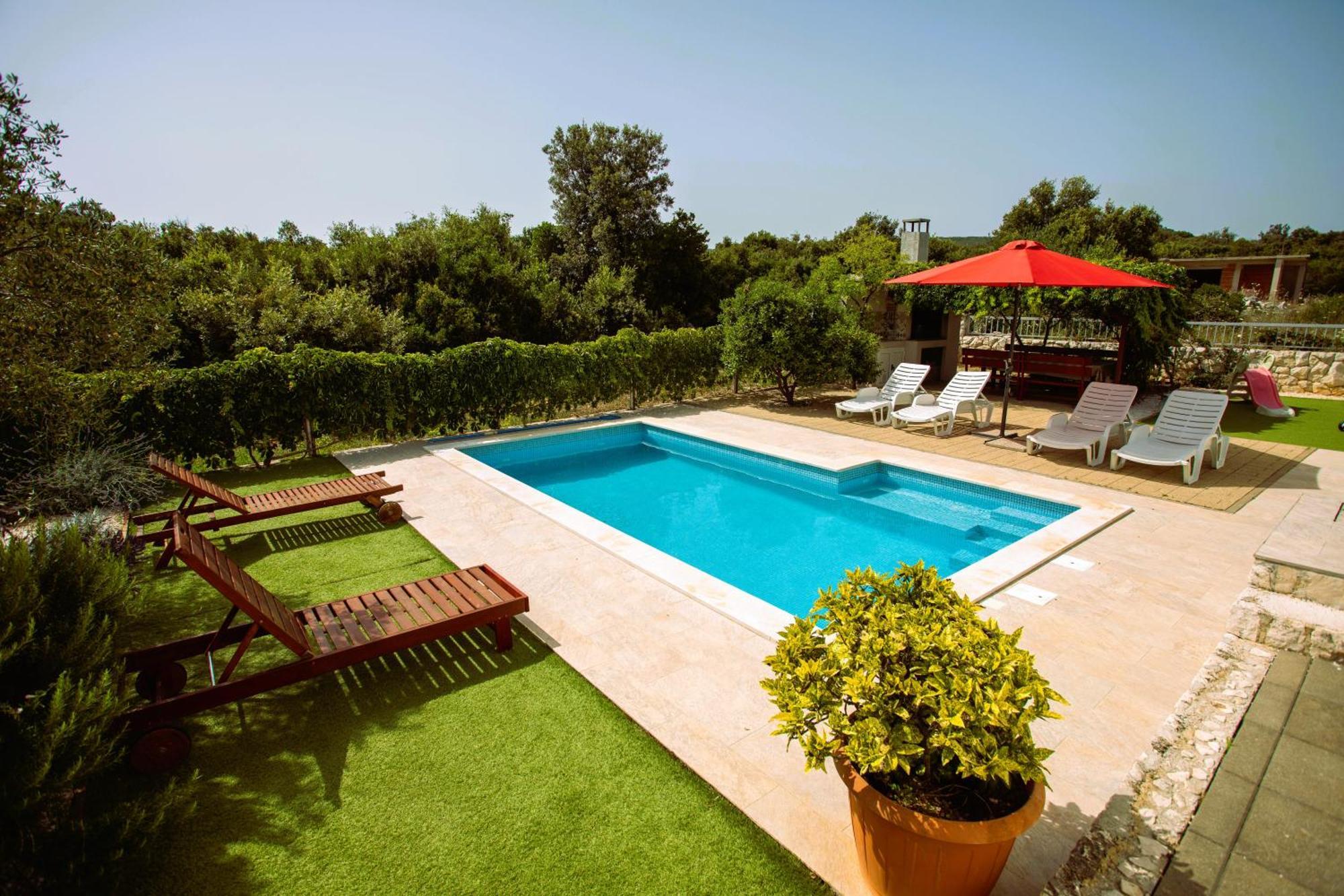 Holiday House Nena With Pool Vinišće Exteriér fotografie