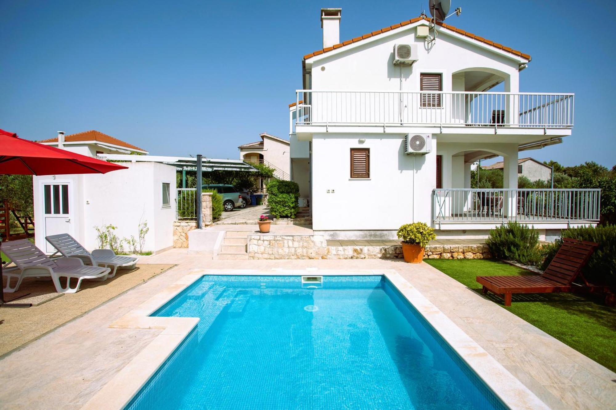 Holiday House Nena With Pool Vinišće Exteriér fotografie